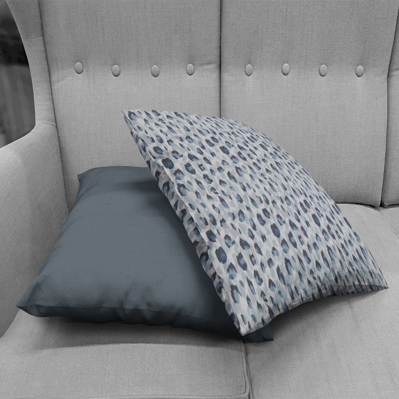 cushion covers Kenji sapphire